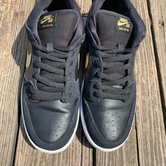 nike sb dunk low pro takashi